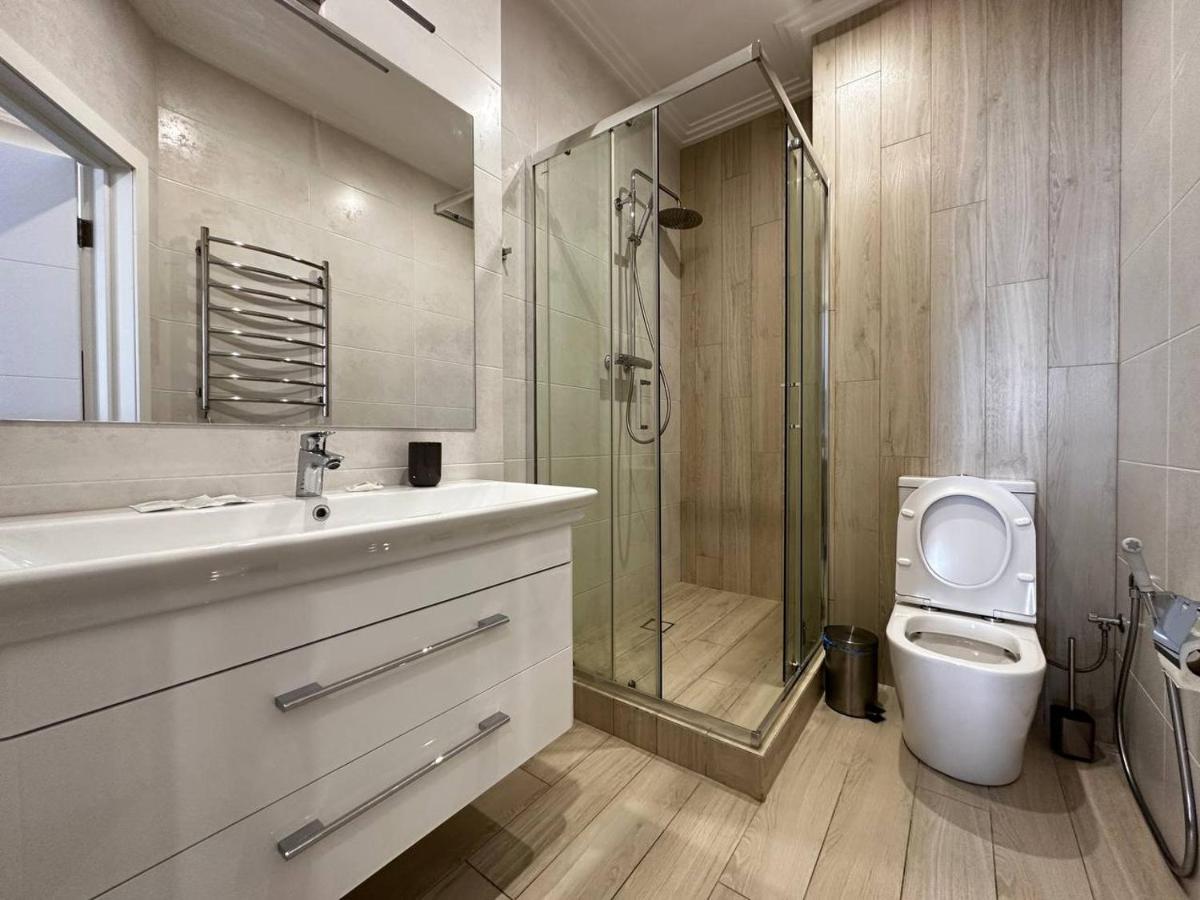Sea Symphony 3-Bedrooms Lux Apartment オデッサ エクステリア 写真